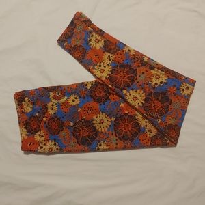 Blue, Orange & Tan Lularoe TC Leggings
